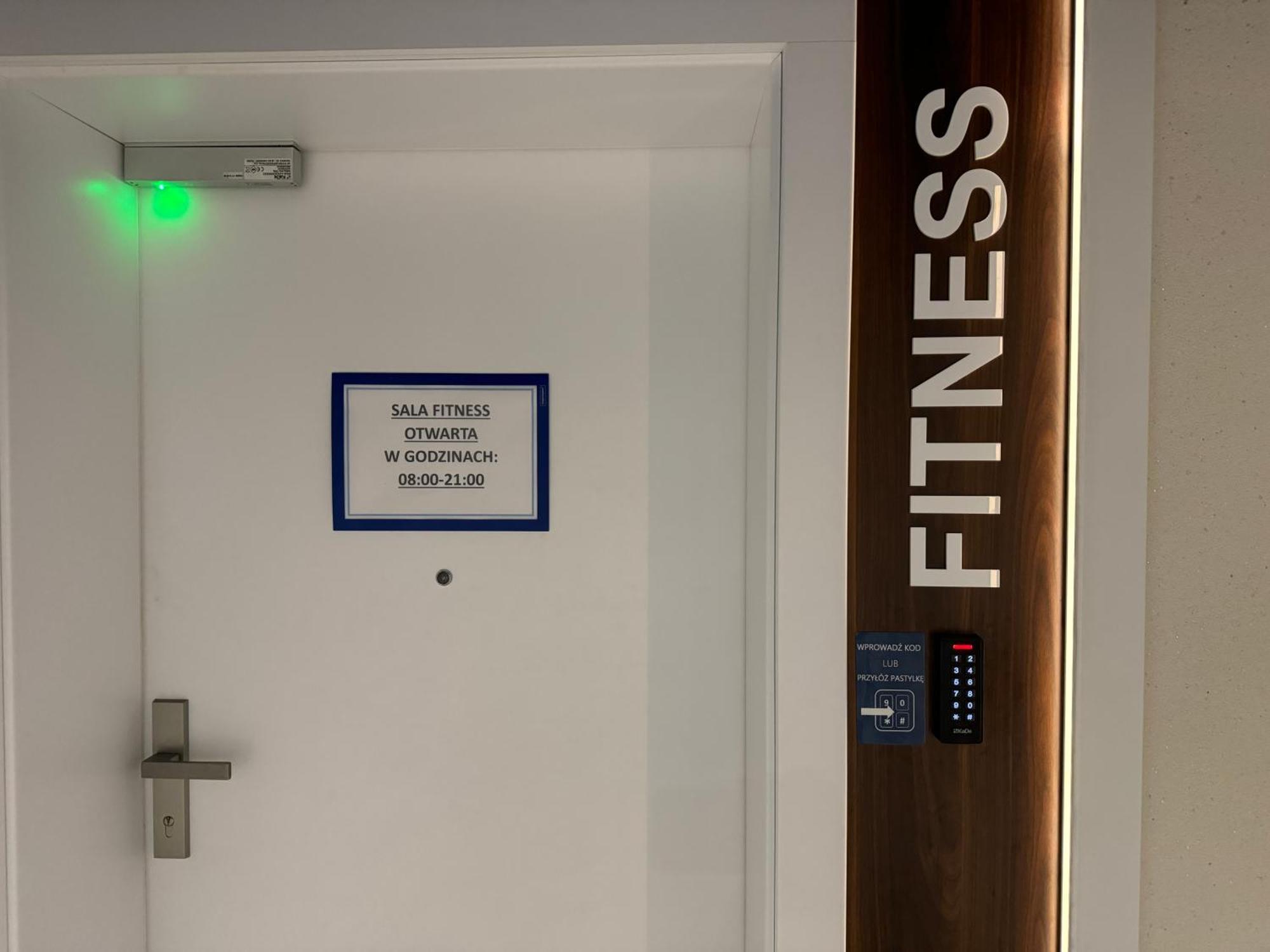 4Summer Kolobrzeg Apartamenty White Blue Sauna & Fitness & Parking 100 Metrow Do Pieknej Szerokiej Piaszczystej Plazy, Wspanialy Widok Z Duzego Tarasu! 100 Meter Zu Einem Schoenen Breiten Sandstrand, Herrliche Aussicht Von Einer Grossen Terrasse! Exterior photo