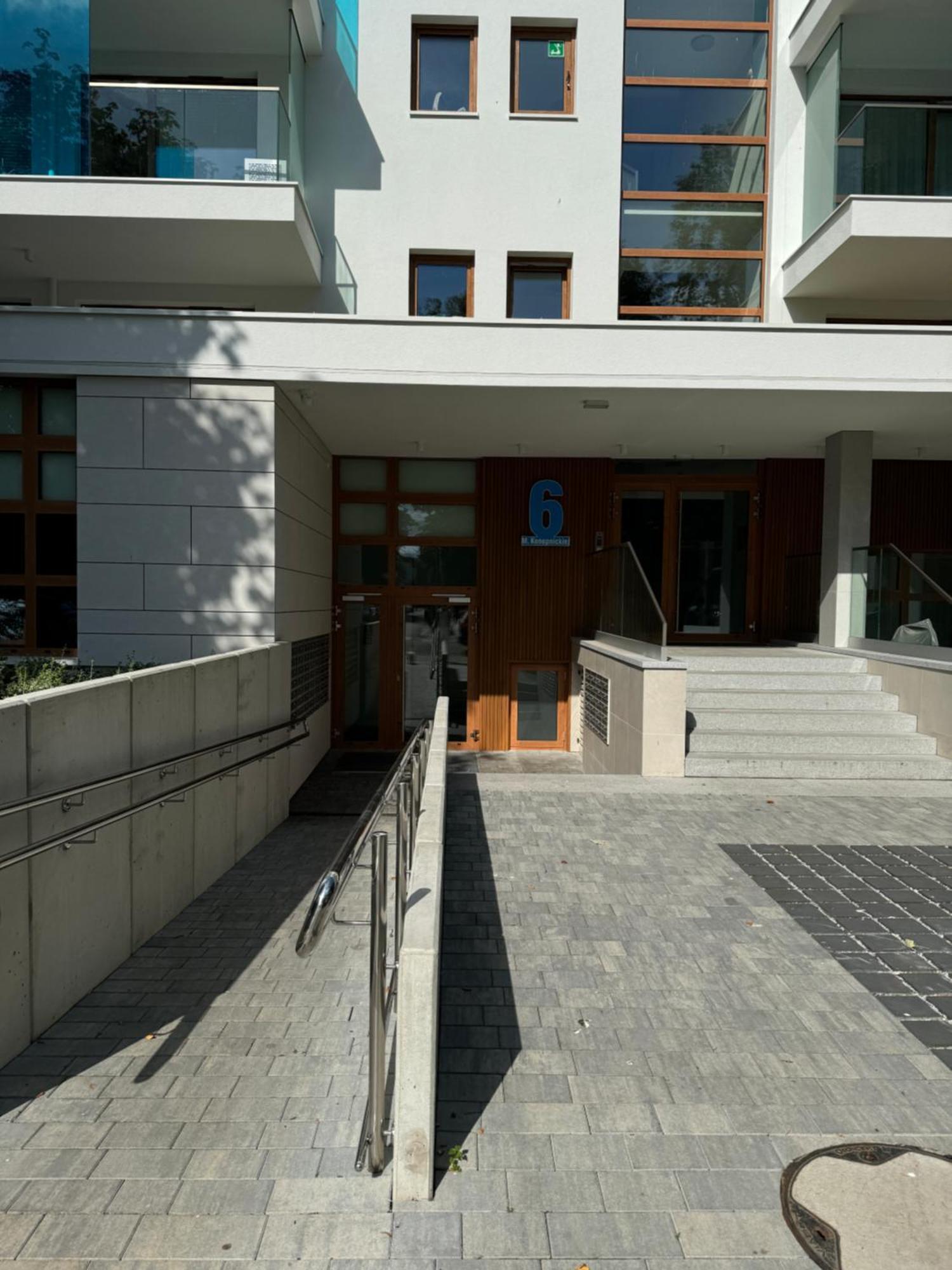 4Summer Kolobrzeg Apartamenty White Blue Sauna & Fitness & Parking 100 Metrow Do Pieknej Szerokiej Piaszczystej Plazy, Wspanialy Widok Z Duzego Tarasu! 100 Meter Zu Einem Schoenen Breiten Sandstrand, Herrliche Aussicht Von Einer Grossen Terrasse! Exterior photo